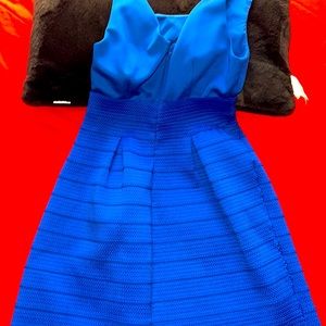 New York & Company Stretch blue dress Size M